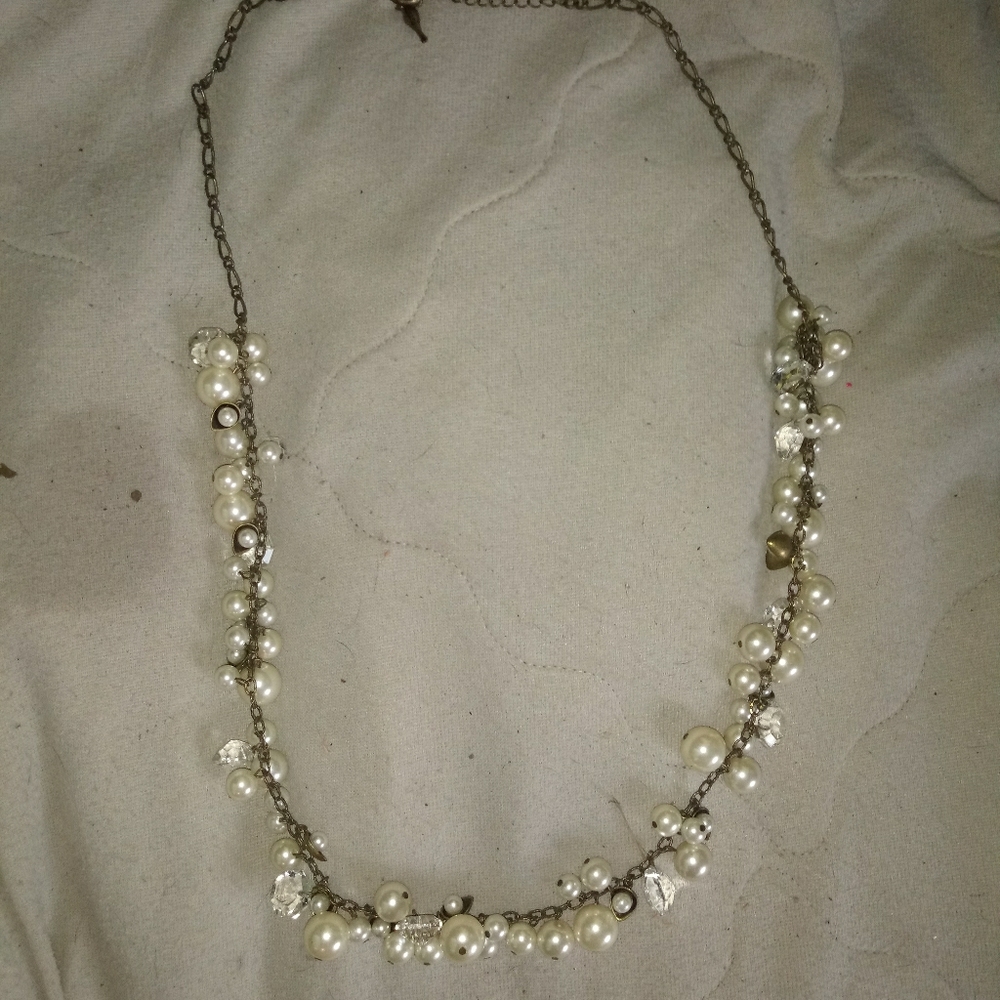Chloe & Isabel signed pearl & crystal necklace